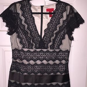 JS Collections Black Cap-sleeve Lace Dress